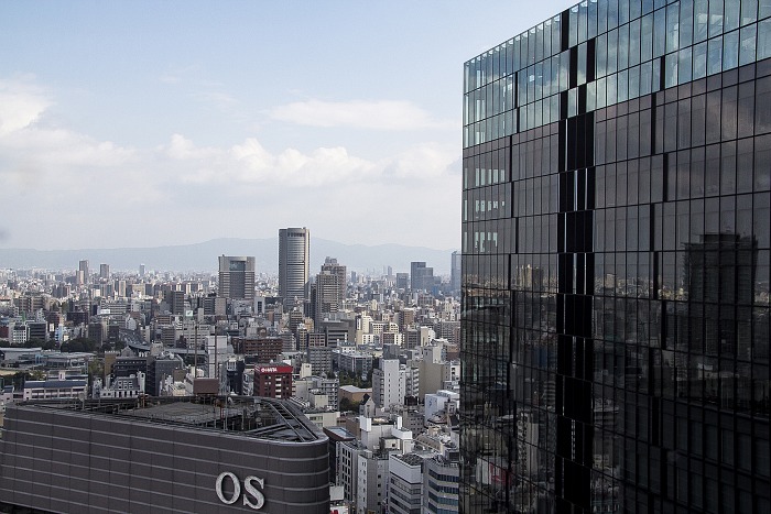 Vista de Osaka desde un edificio comercial en Umeda