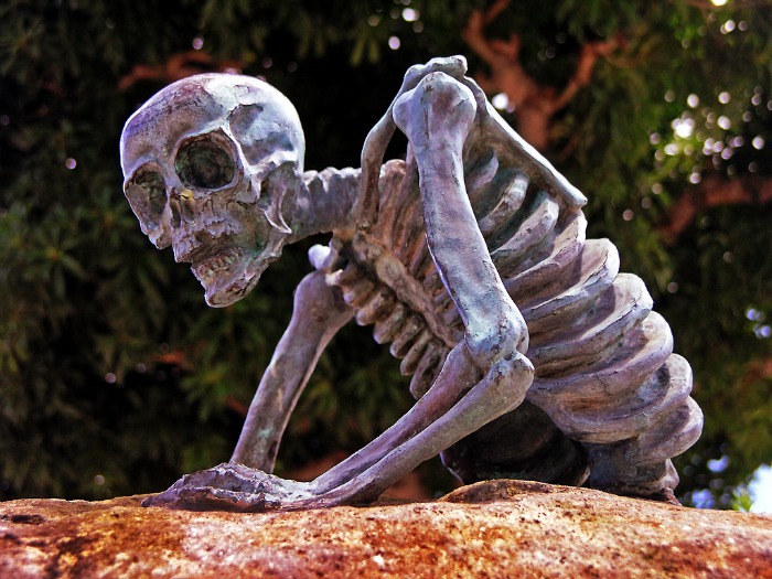 Estatua de Gashadokuro en Tottori